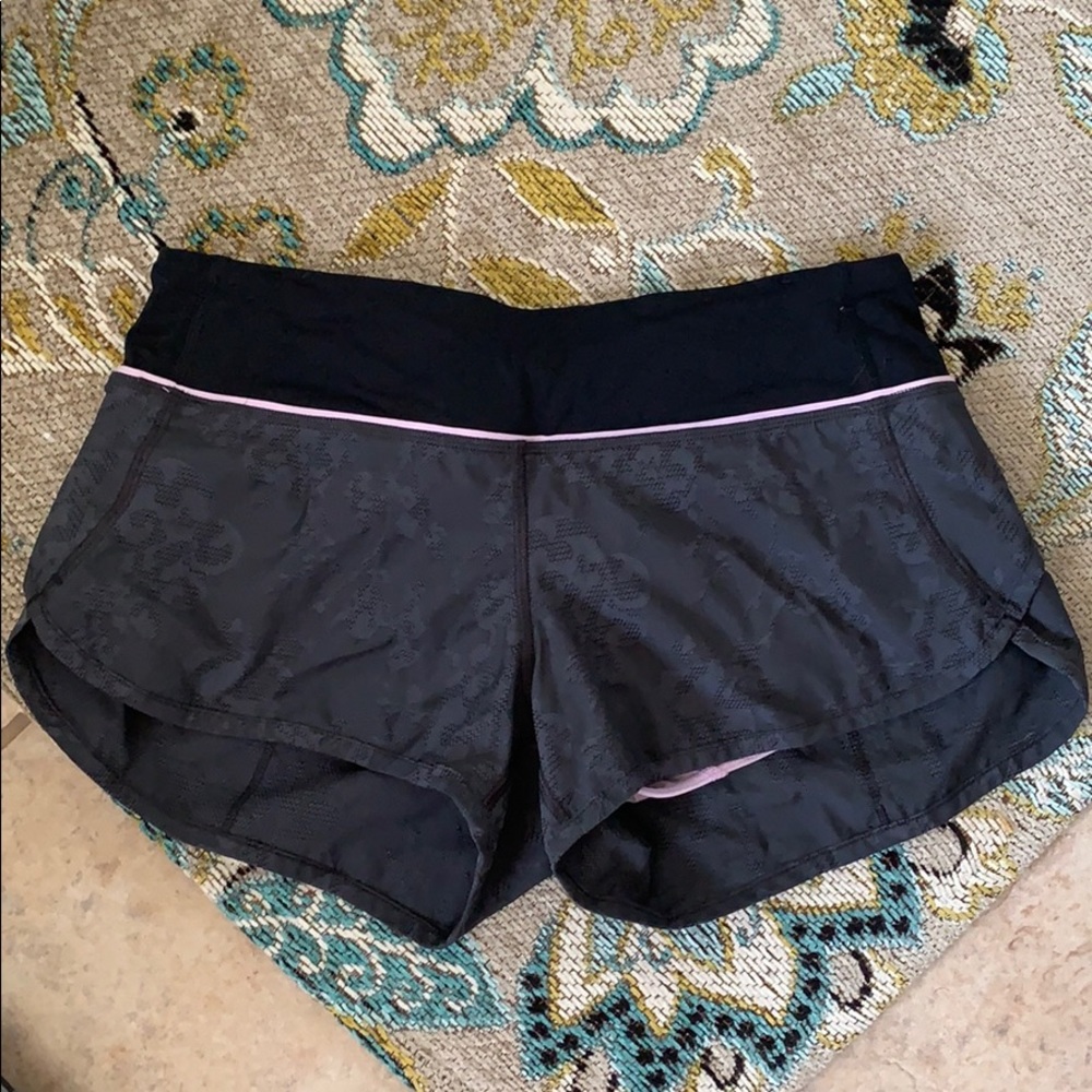 Lululemon Speed Short Size 4